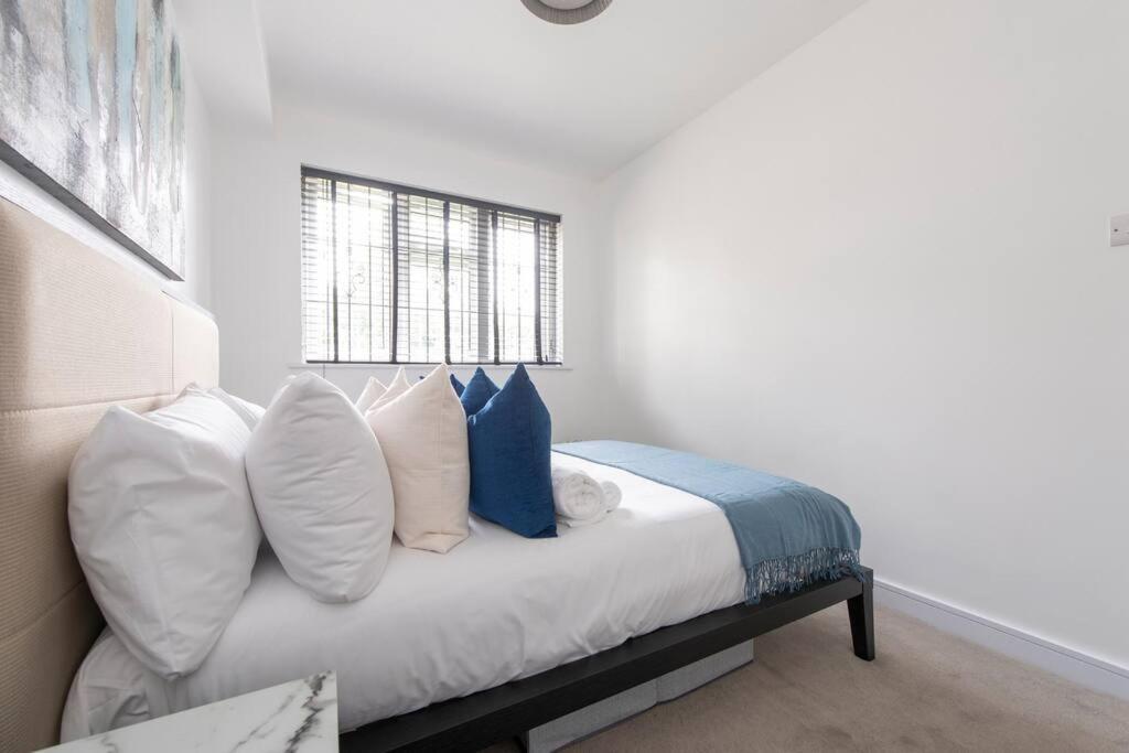 2 Bedroom Modern Urban Sanctuary 1Cc - Cherrydeal Londres Exterior foto